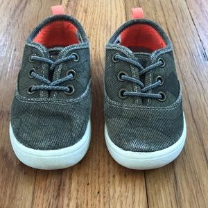 Baby shoes
